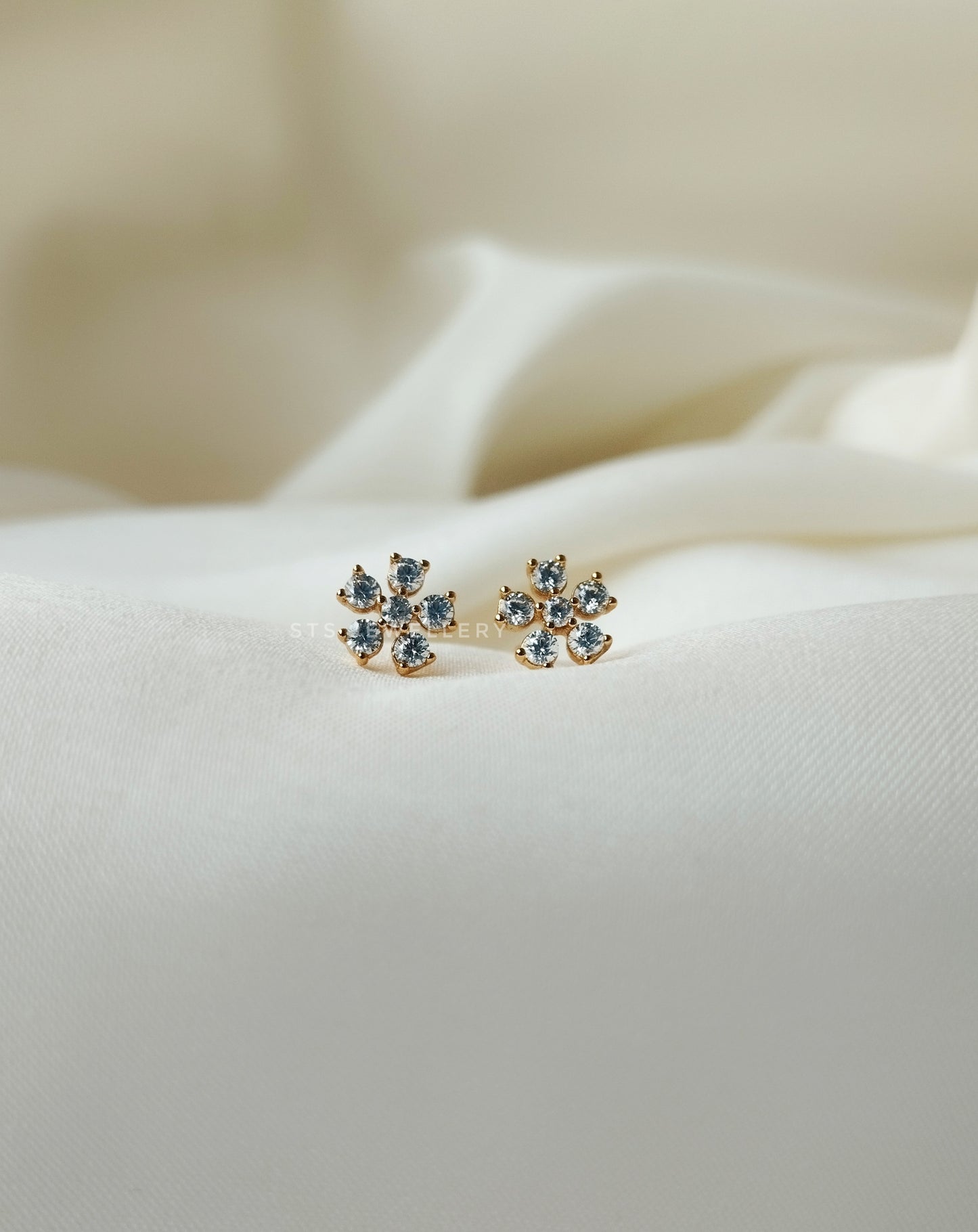 Bloom Mini Stud Earrings