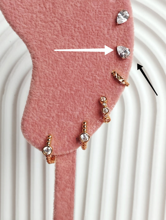 Droplet Stud Earrings arrings