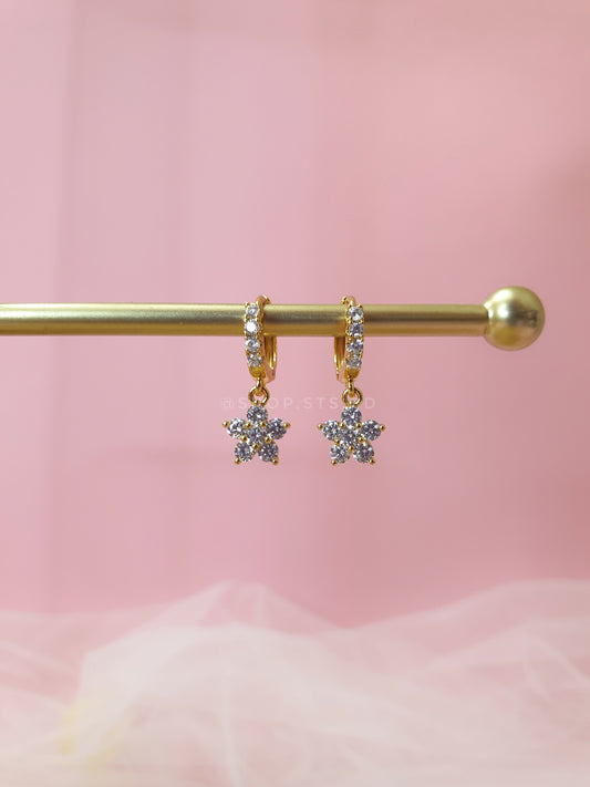 Forget-Me-Not Mini Flower Shaped Hoop Earrings | 0.8 Cm Diameter
