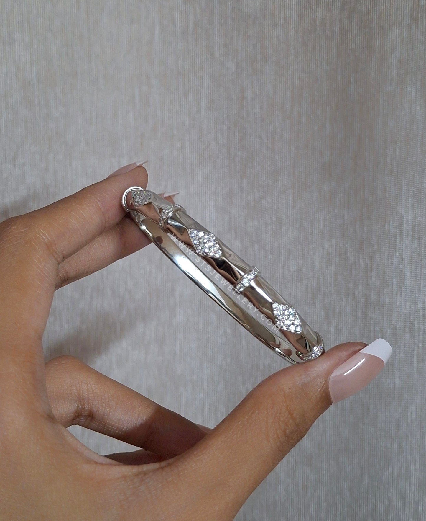 Astrid Silver Coloured Bangle Bracelet- Openable