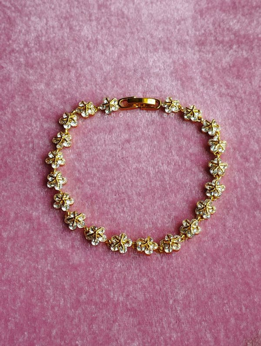Garland Chain Bracelet