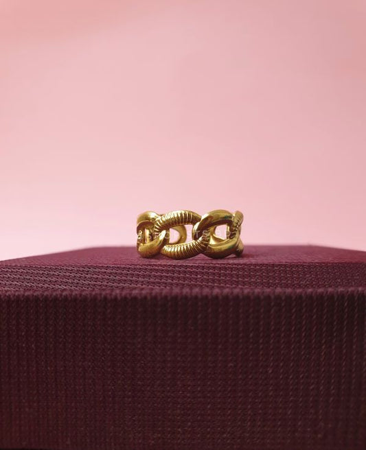 Ribbed Vintage Cuban Chain Adjustable Ring