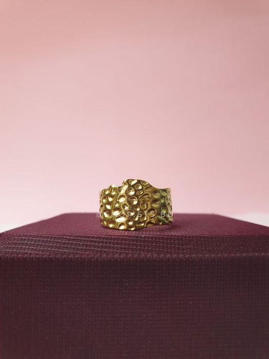 Petra Ring- Adjustable