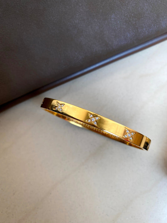 Kysa Bangle Bracelet- Openable