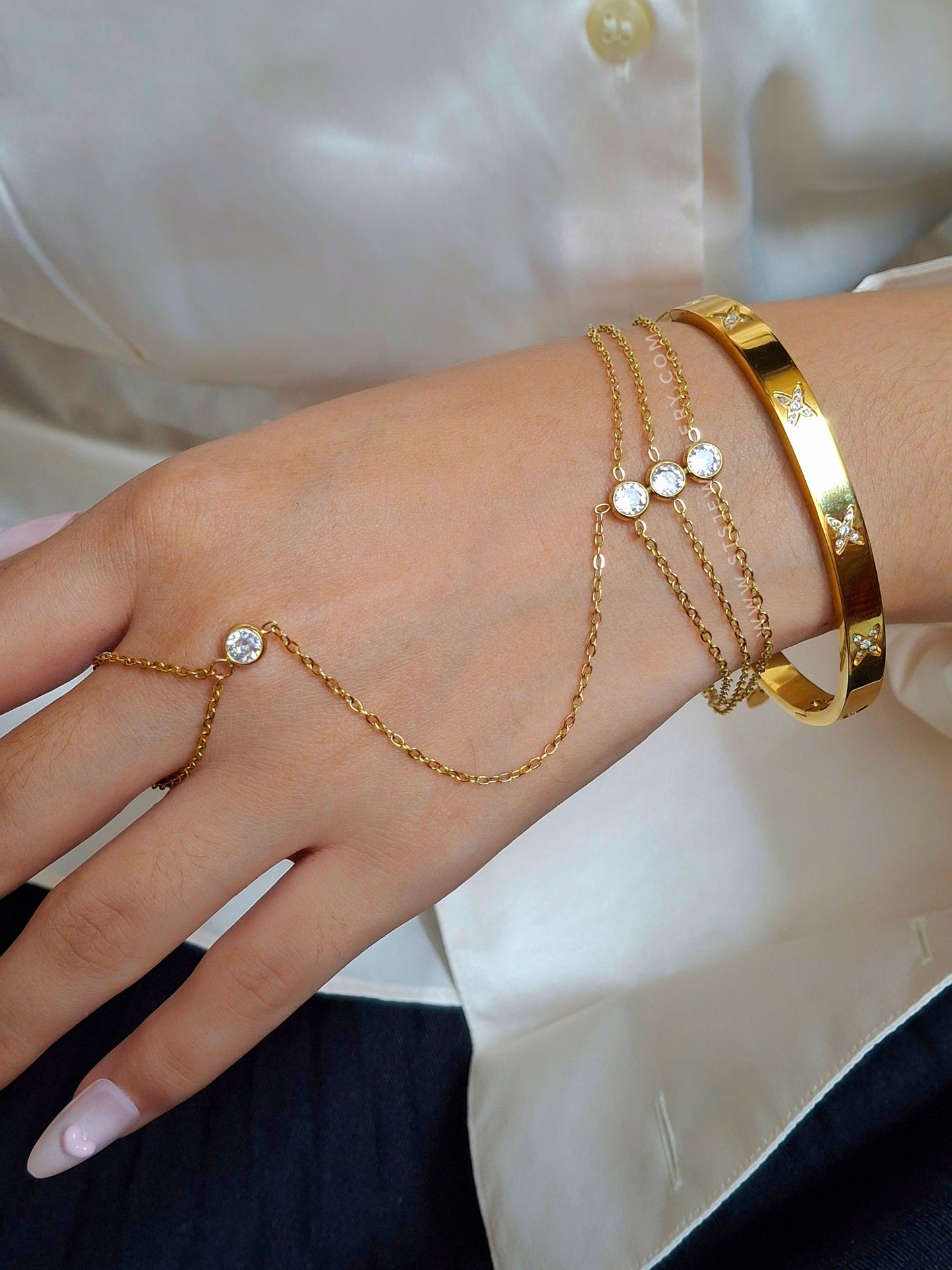 Seraphina 3 layered Hand bracelet Handlet