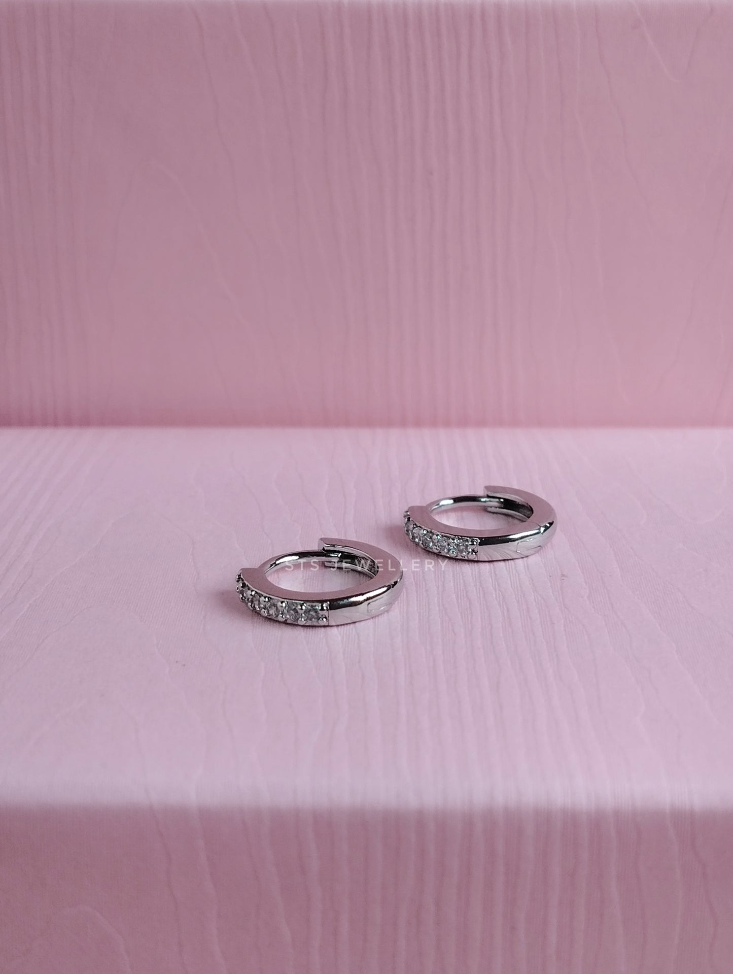 Shimmer Silver Coloured Huggie Hoop earrings 1 cm