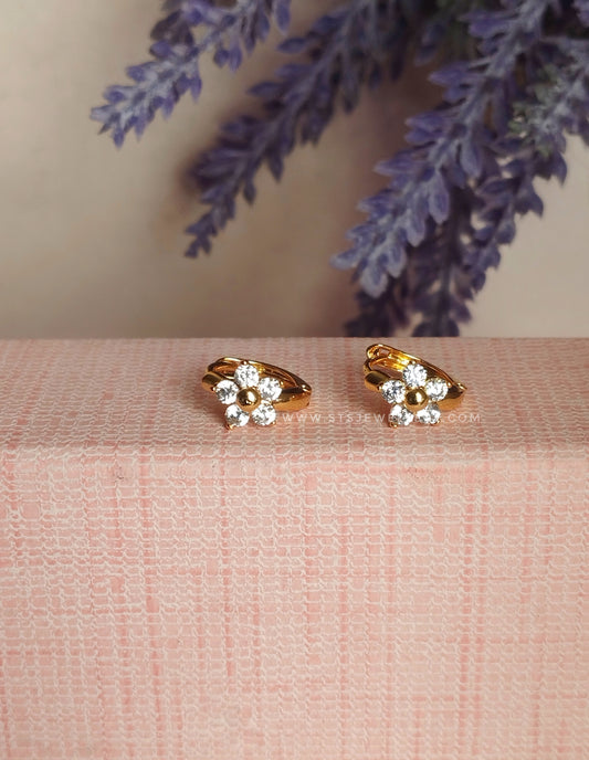 Jasmine Mini Golden Flower Hoop Earrings 0.9 Cm