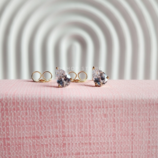 Droplet Stud Earrings arrings