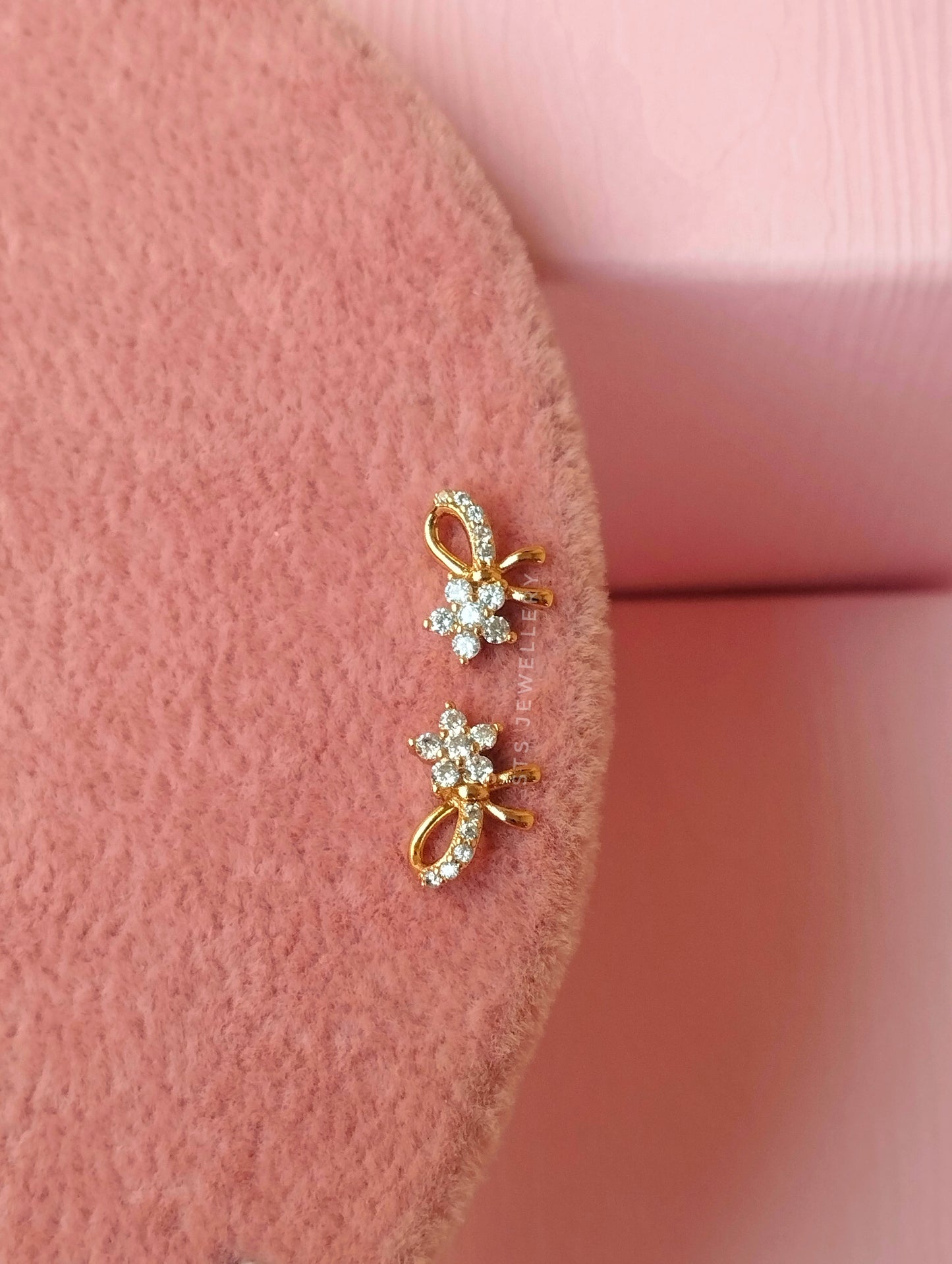 Etherea Ribbon & Flower Shaped Stud Earrings arrings