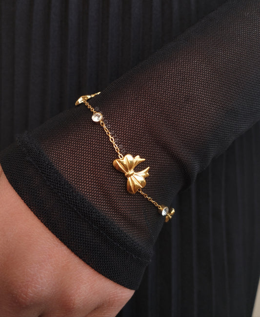Riona Bow Charm Chain Bracelet